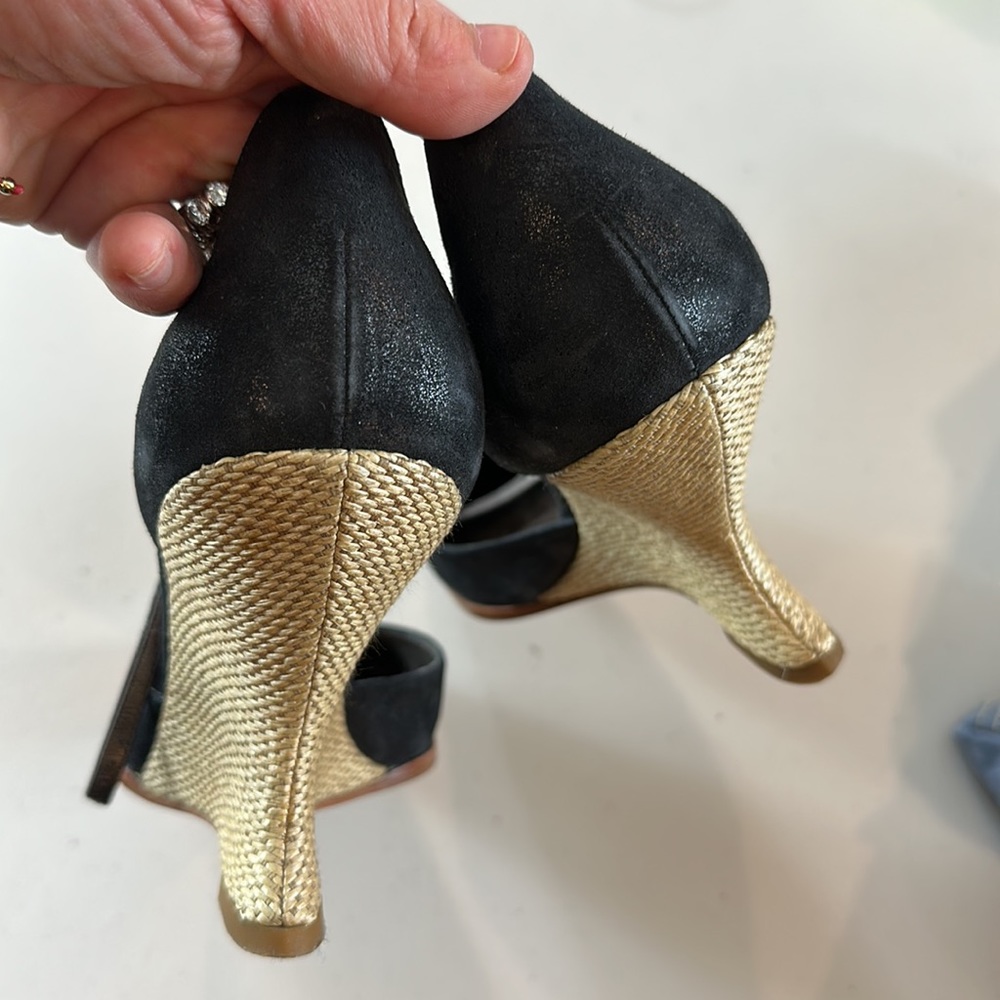 Theory Raffia curved wedge and Leather strapped  shoe size 39.5 - Picture 6 of 6